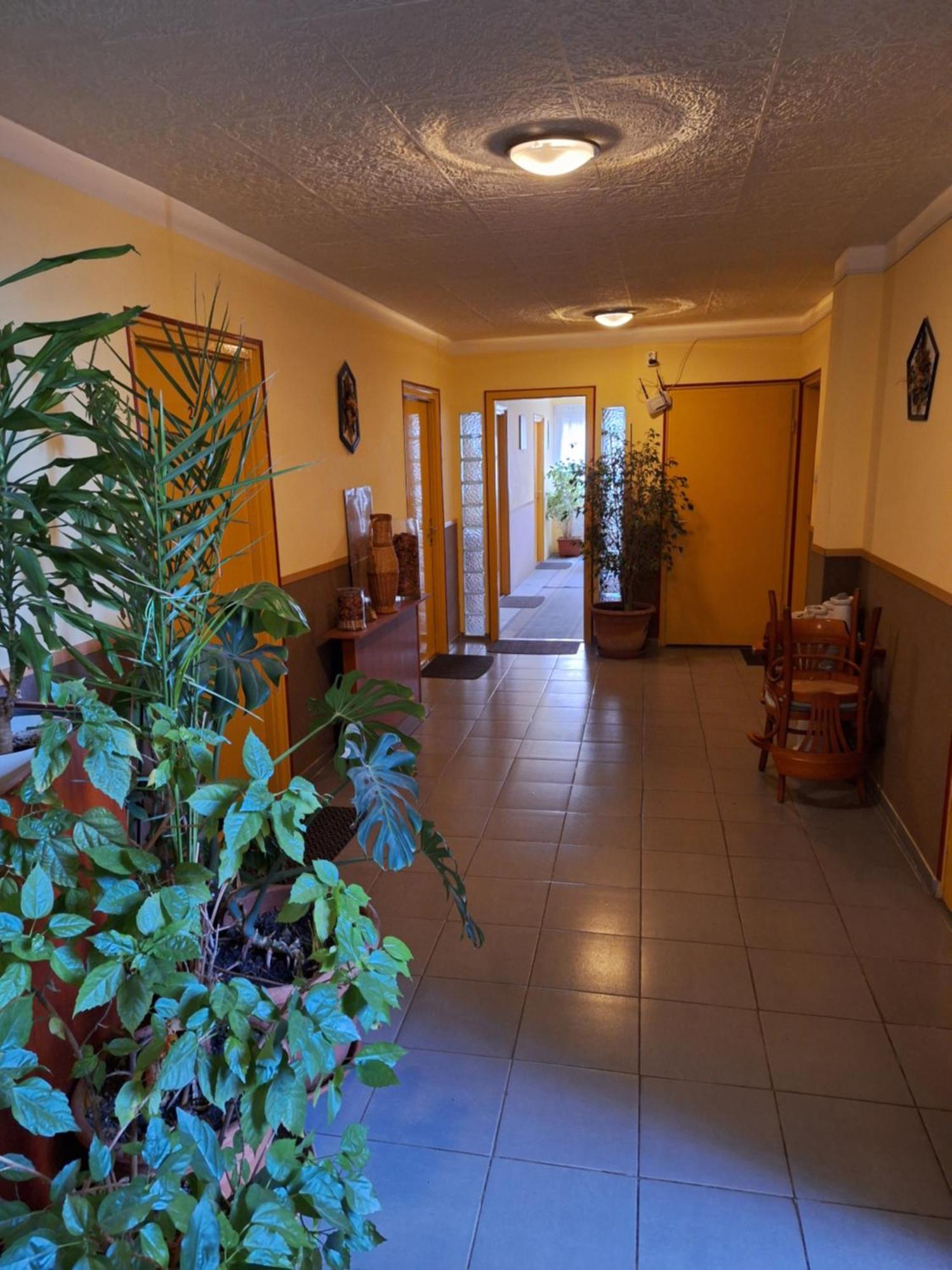Grill Terasz Etterem Es Szallashely Mezőkövesd Exterior foto